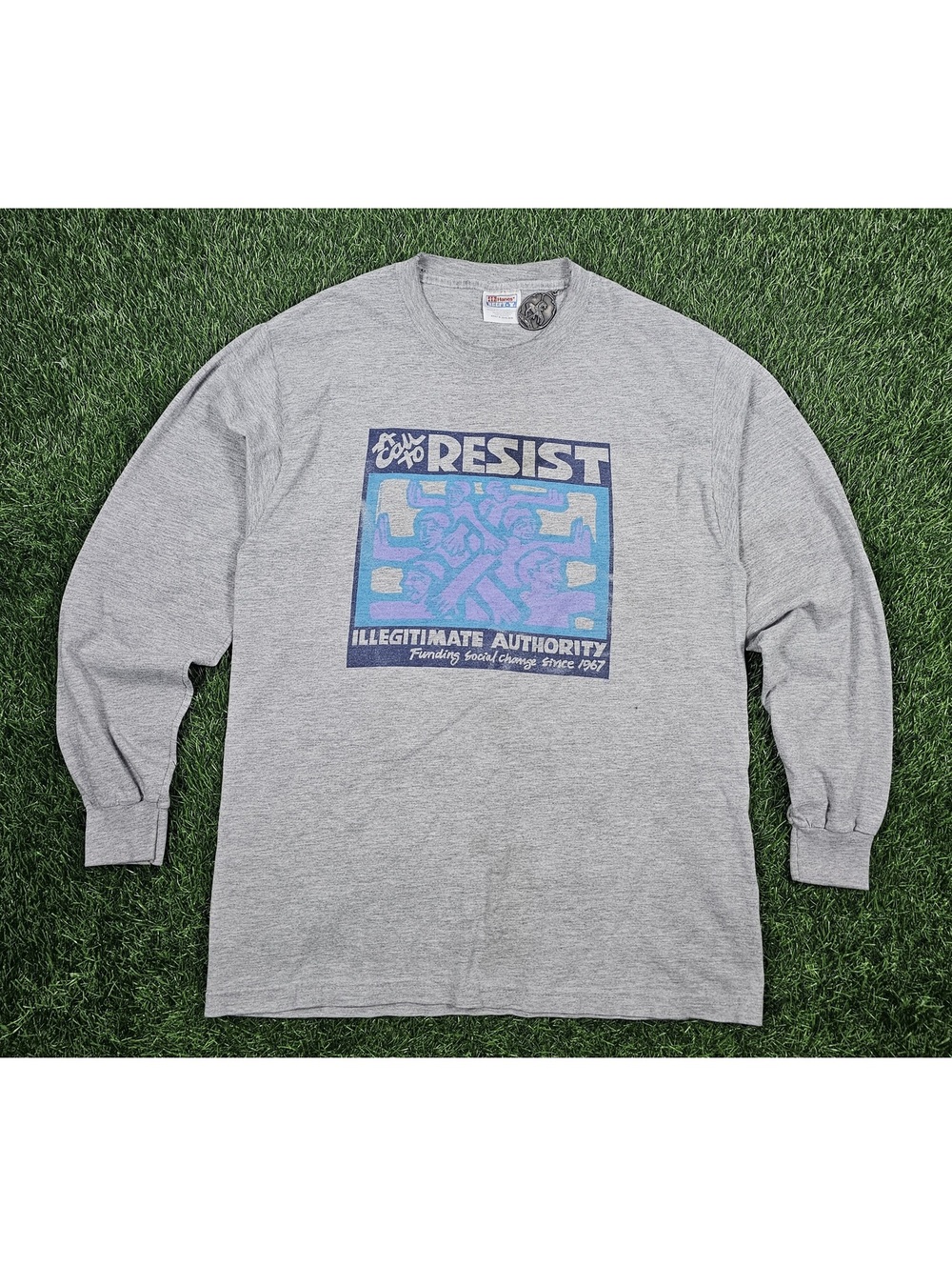 80s Hanes Beefy T Resist illegitimate Authority Gray Long Sleeve T Shirt Size M